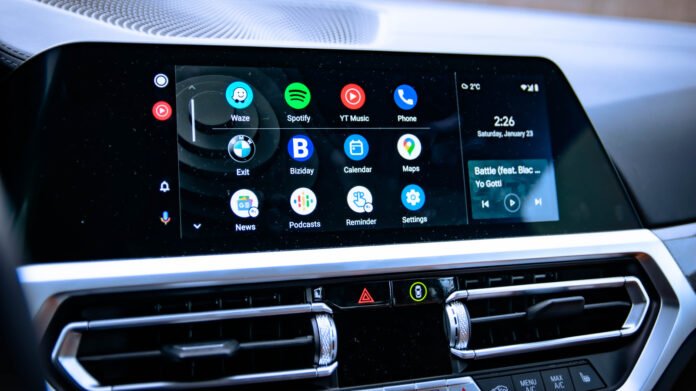 গাড়ির infotainment display-তে Android Auto