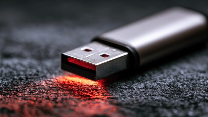 অস্বাভাবিক কম দামে বিক্রি হওয়া Fake 2TB USB Flash Drive